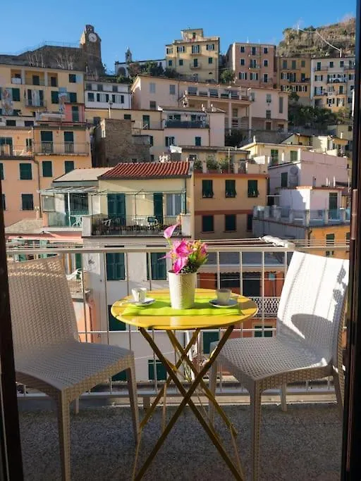Shanti 2 - Apartment Riomaggiore Italy